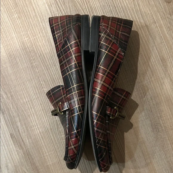 Patricia Nash Red Plaid Loafers - Picture 4 of 6